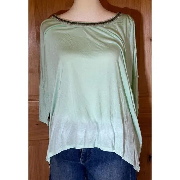 Jennifer Lopez Mint Julip Cold Shoulder Top, Small NWT - Picture 1 of 6